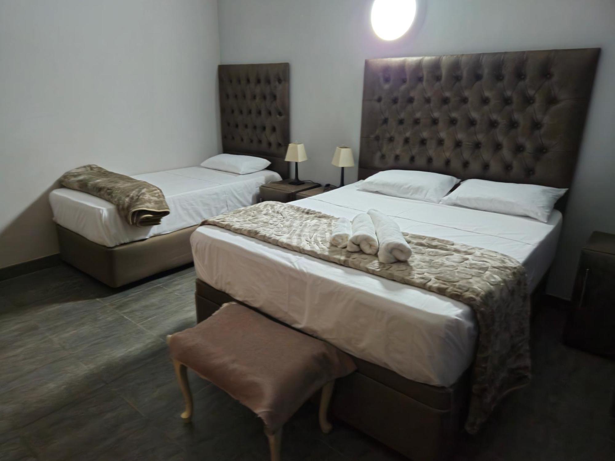 Light House Lodge Бела Бела Екстериор снимка